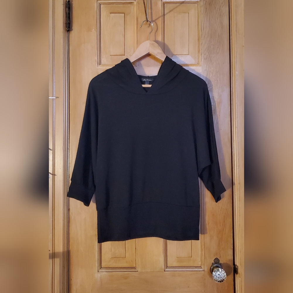 DNA Couture Size L Black Tee